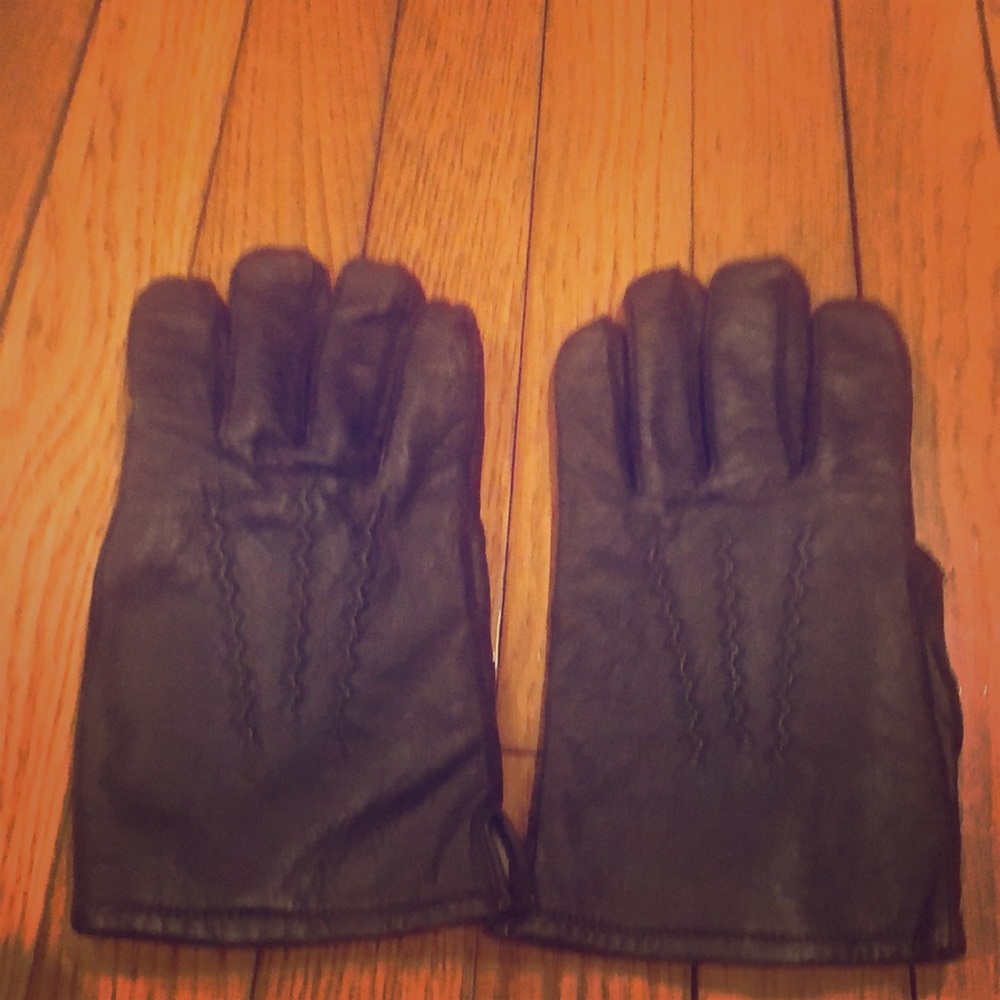 EUC Isotoner Men's Leather Gloves - Cashmere Lined